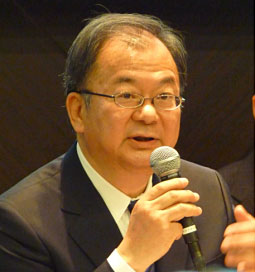 Panasonic and Sharp report slight recovery, but growth strategies awaited