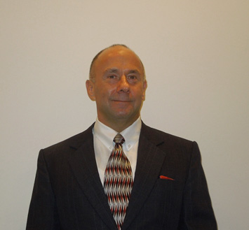 図1 Tower Semiconductor社CEOのRussell Ellwanger氏
