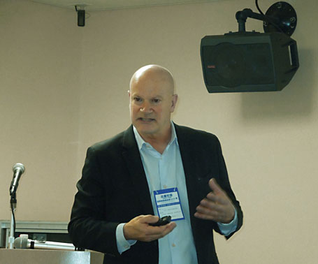 図1 ON Semiconductor Intelligent Sensing Group, Industry Solutions, VP & General ManagerのHerb Erhardt氏