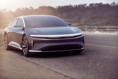 Teslaからスピンオフ、EVの「ベンツ」を目指すスタートアップLucid Motors社の最高級EV車Lucid Air（本文とは直接関係ありません）