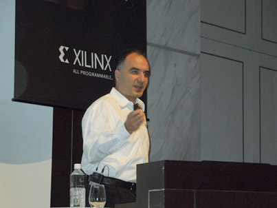 図1 Xilinx社Software/IP Products担当シニアディレクターのRamine Roane氏