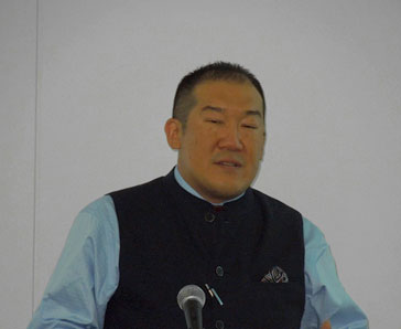 図1 Xilinx社Worldwide Automotive Marketing and Product Planning, Kevin田中氏