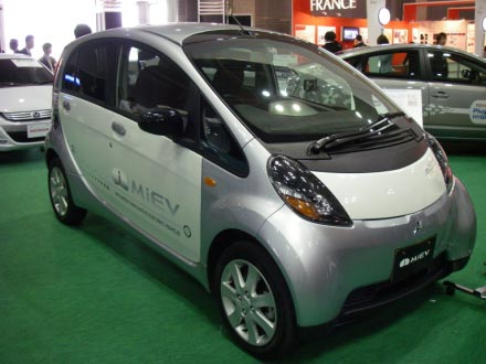 ɩŵưi-MiEV