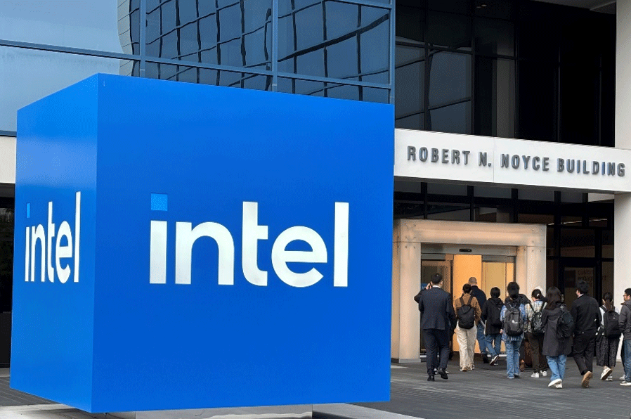 Intelはトランプ大統領と結びついた企業と見られCPUが売れなくなる? Intelはトランプ大統領と結びついた企業と見られCPUが売れなくなる?